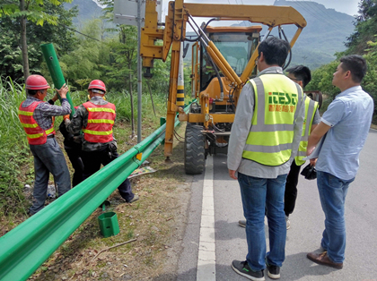 公路波形護欄的安裝作業應該注意的事項